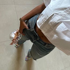 Meet your Posher, None